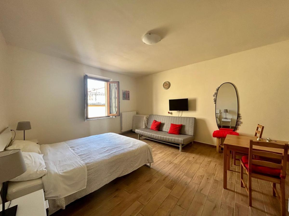 Apartment Nel Centro Della Citta Пистоя Екстериор снимка
